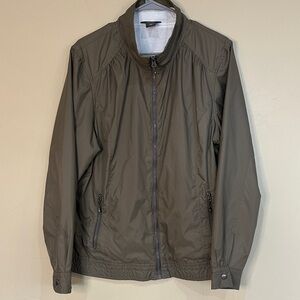 NEW Eddie Bauer Olive Green Windbreaker light Jacket with pockets Womens Sz XL